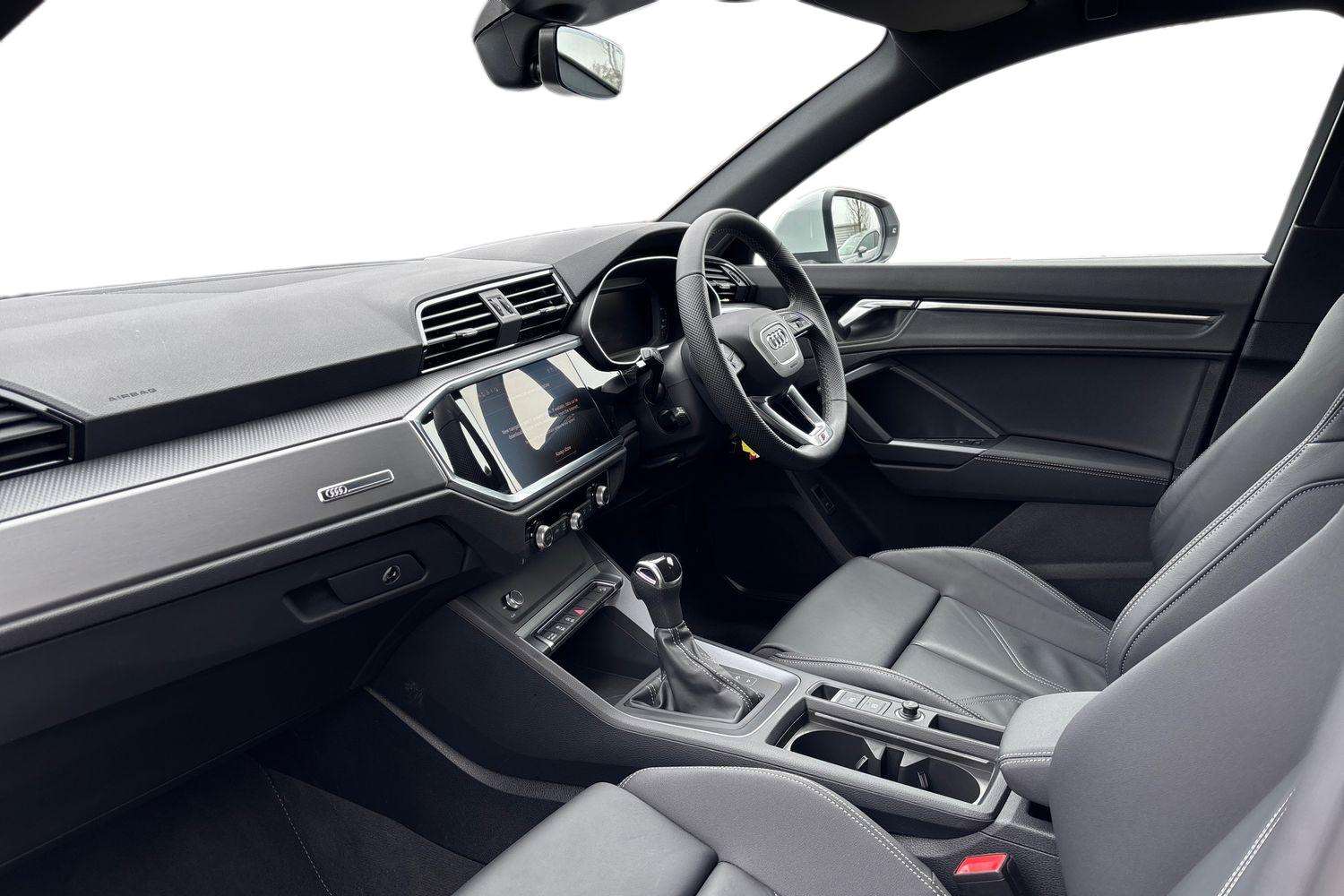 Used Audi Q3 2025 for sale - 77810802: Photo 2