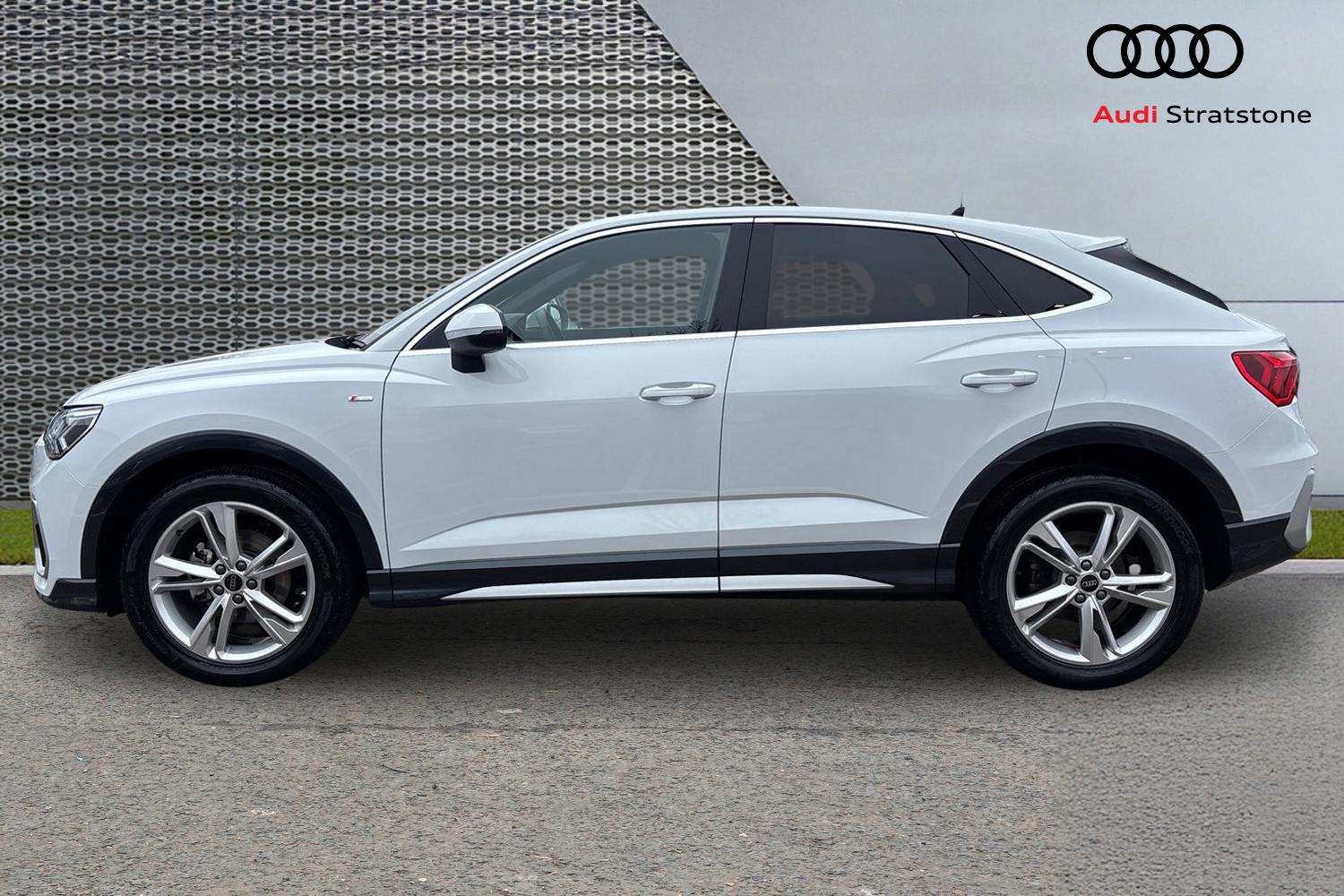 Used Audi Q3 2025 for sale - 77810802: Photo 8