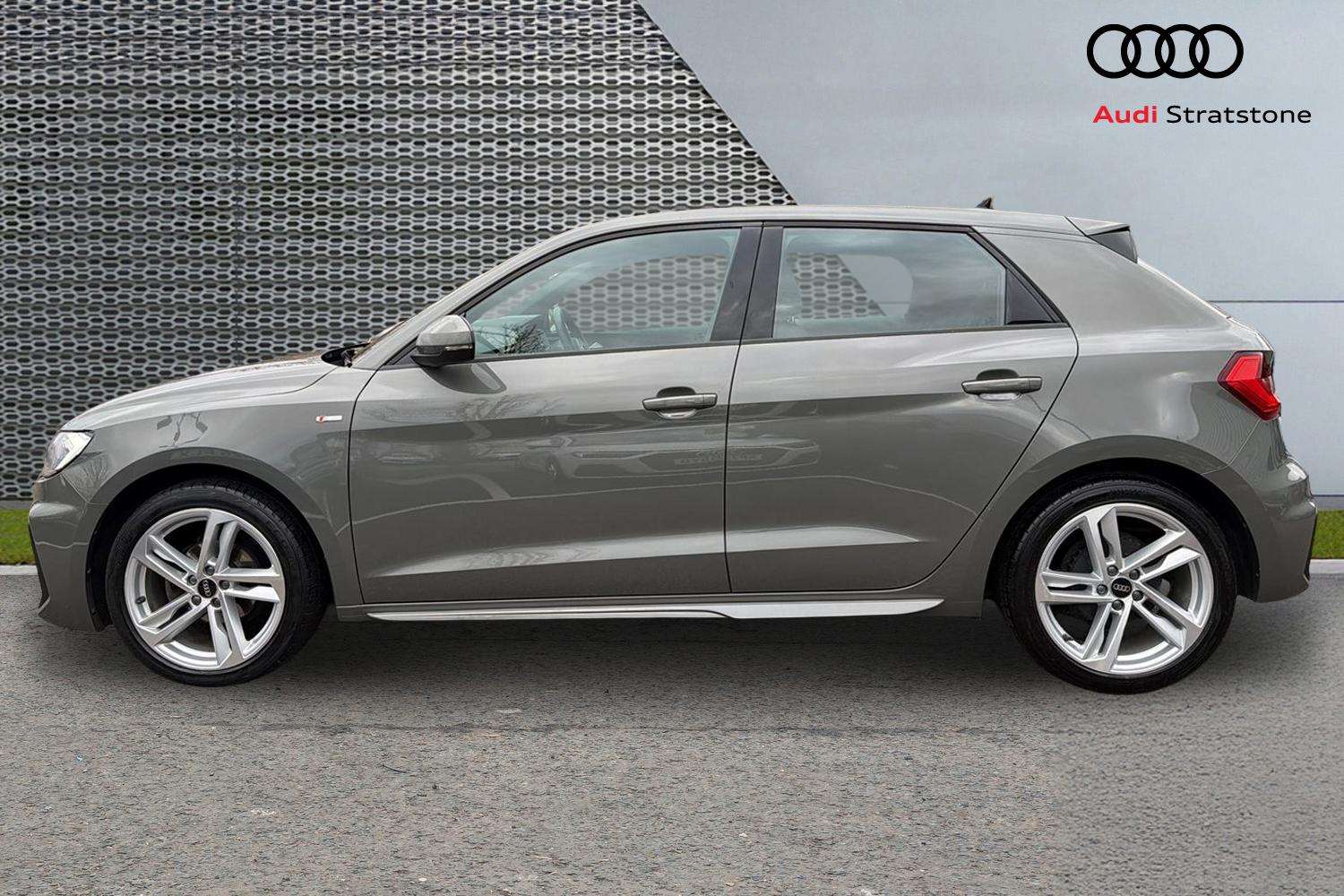 Used Audi A1 2022 for sale - 76475804: Photo 8