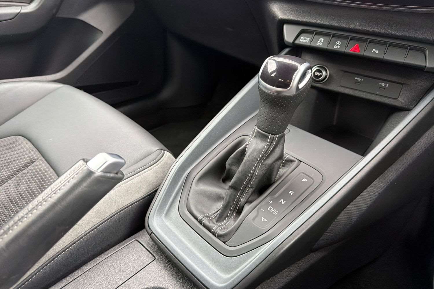 Used Audi A1 for sale - 76421160: Photo 15