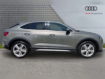 Used Audi Q3 2023 for sale - 79095991: Photo