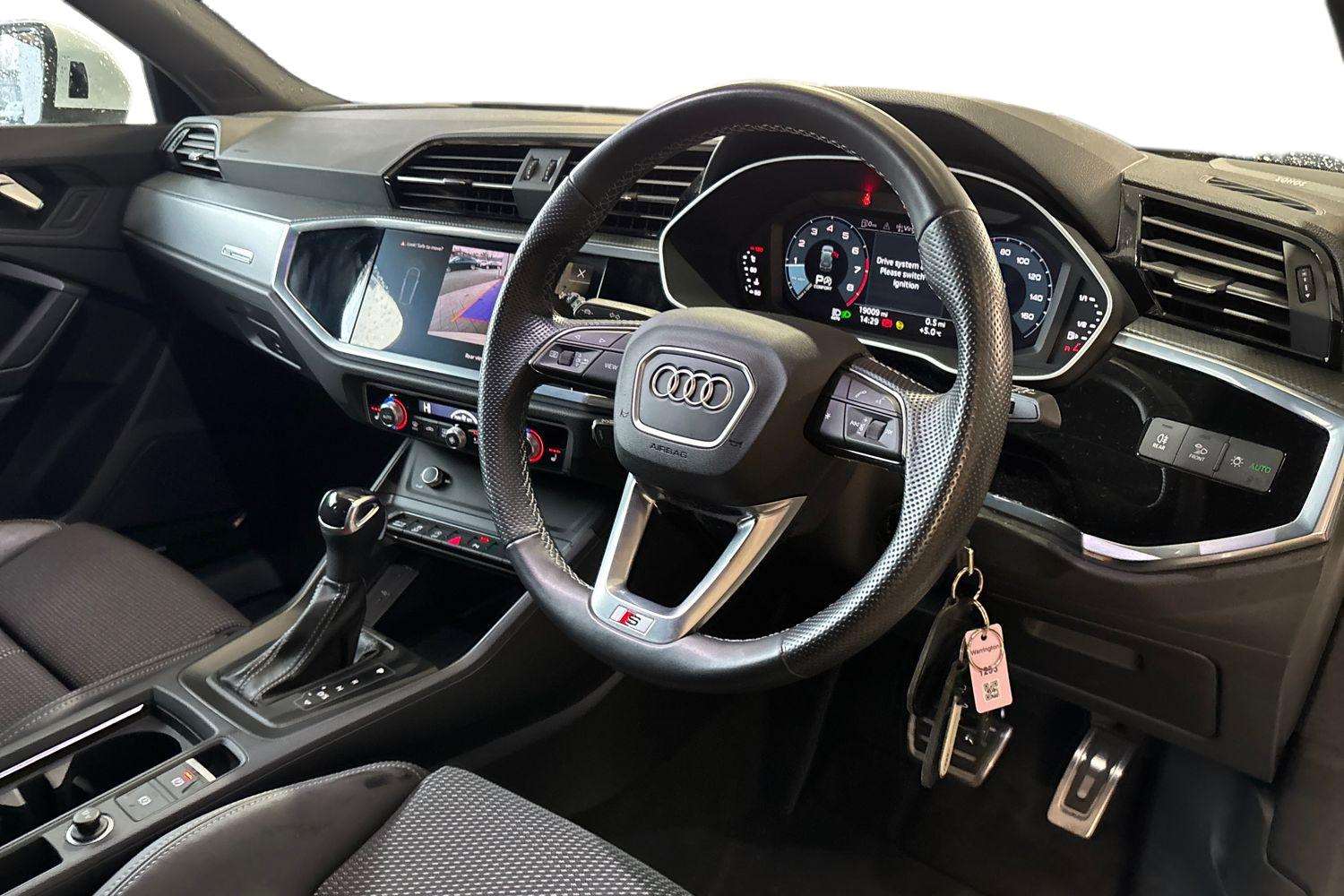 Used Audi Q3 2023 for sale - 77772069: Photo 6