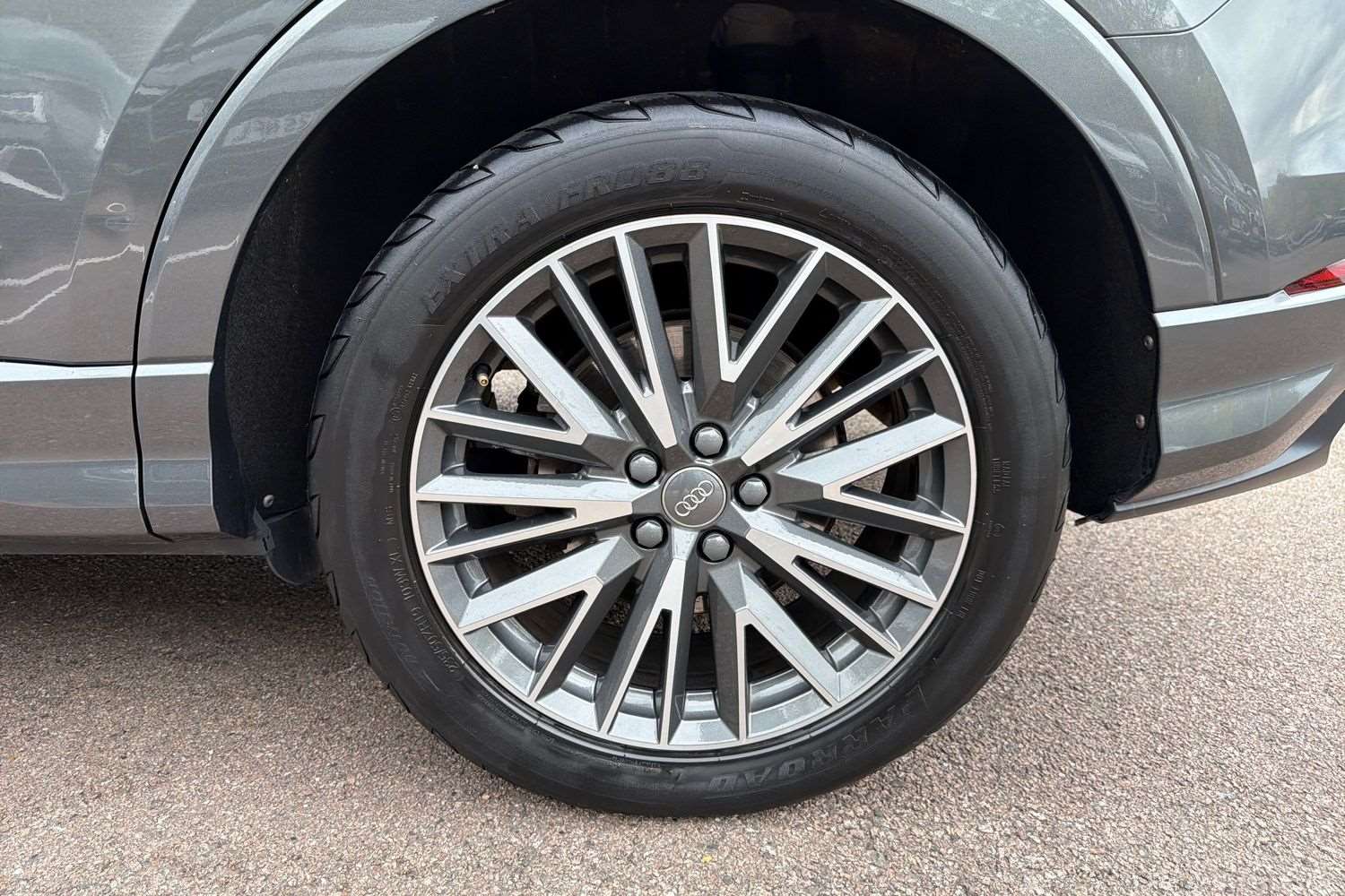 Used Audi Q3 2019 for sale - 76087809: Photo 10