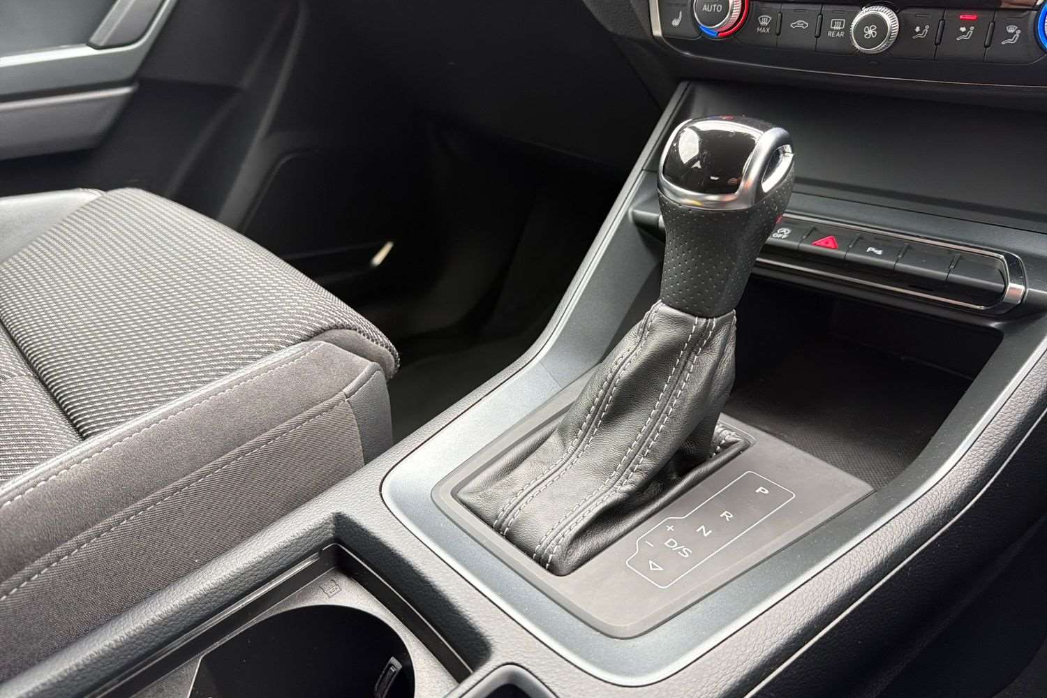 Used Audi Q3 2019 for sale - 76087809: Photo 15