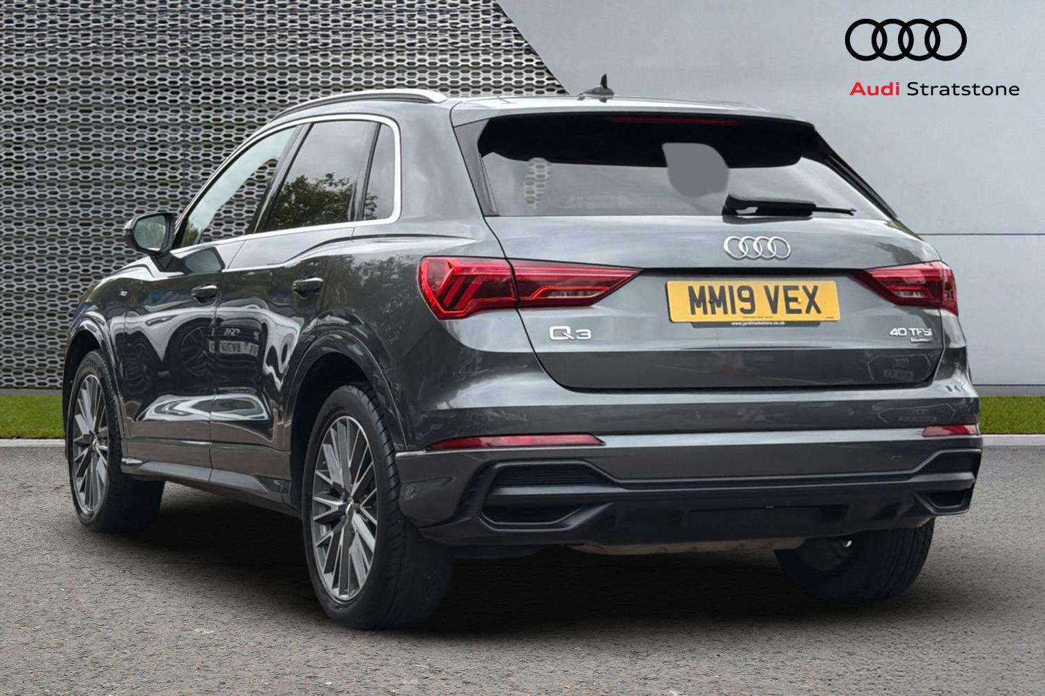 Used Audi Q3 2019 for sale - 76087809: Photo 3