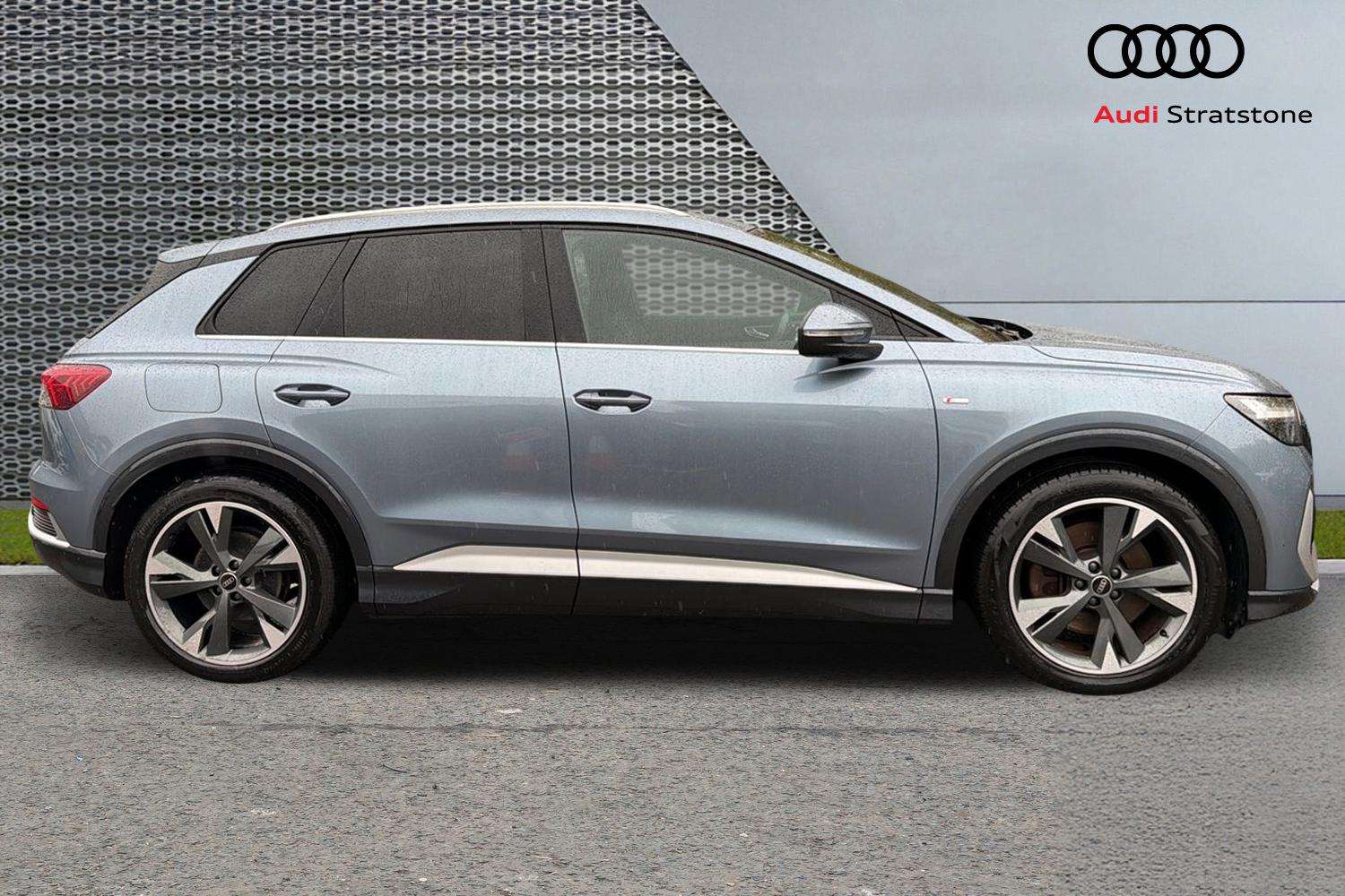Used Audi Q4 e-tron 2022 for sale - 76063277: Photo 4