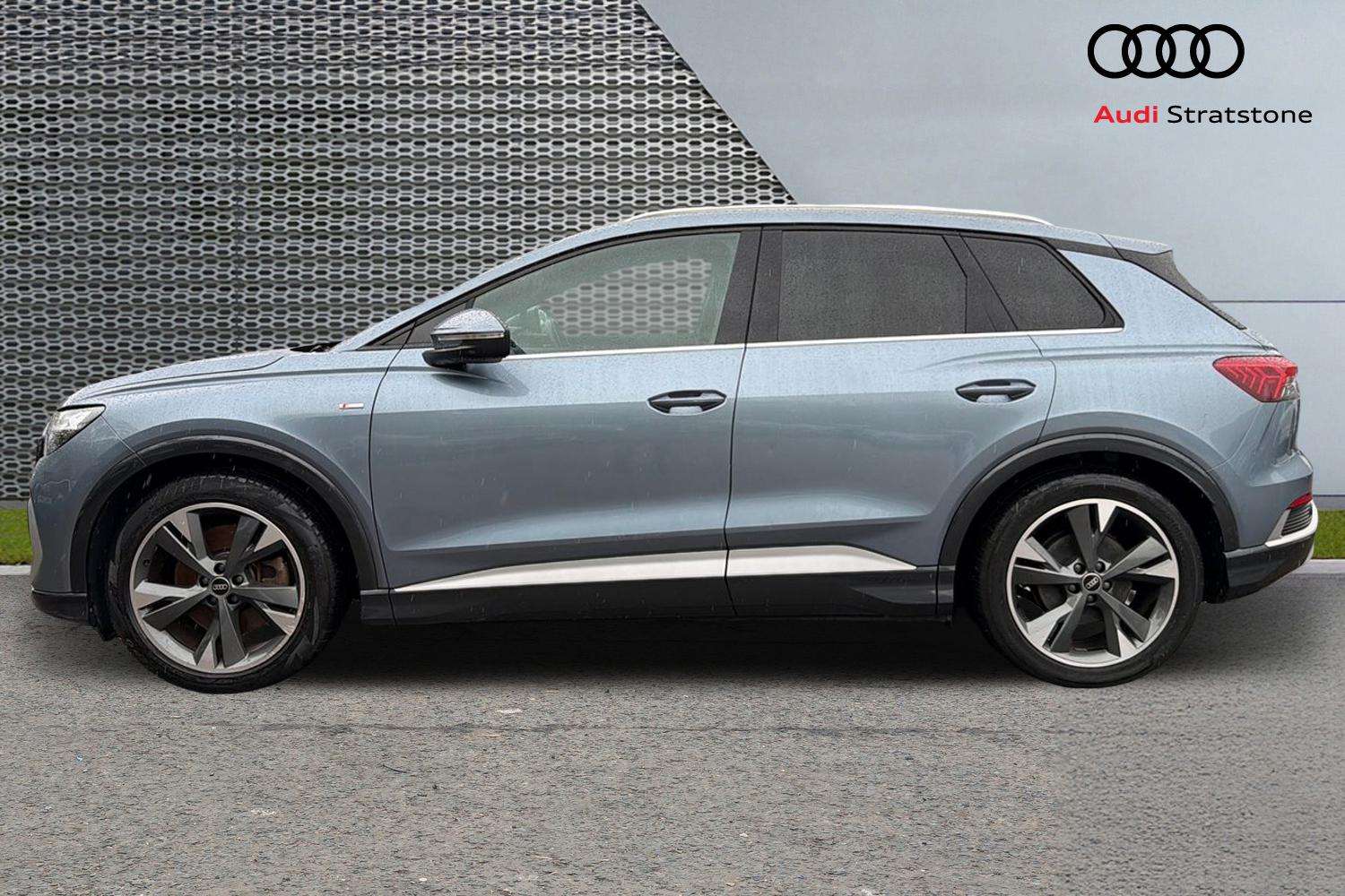 Used Audi Q4 e-tron 2022 for sale - 76063277: Photo 8
