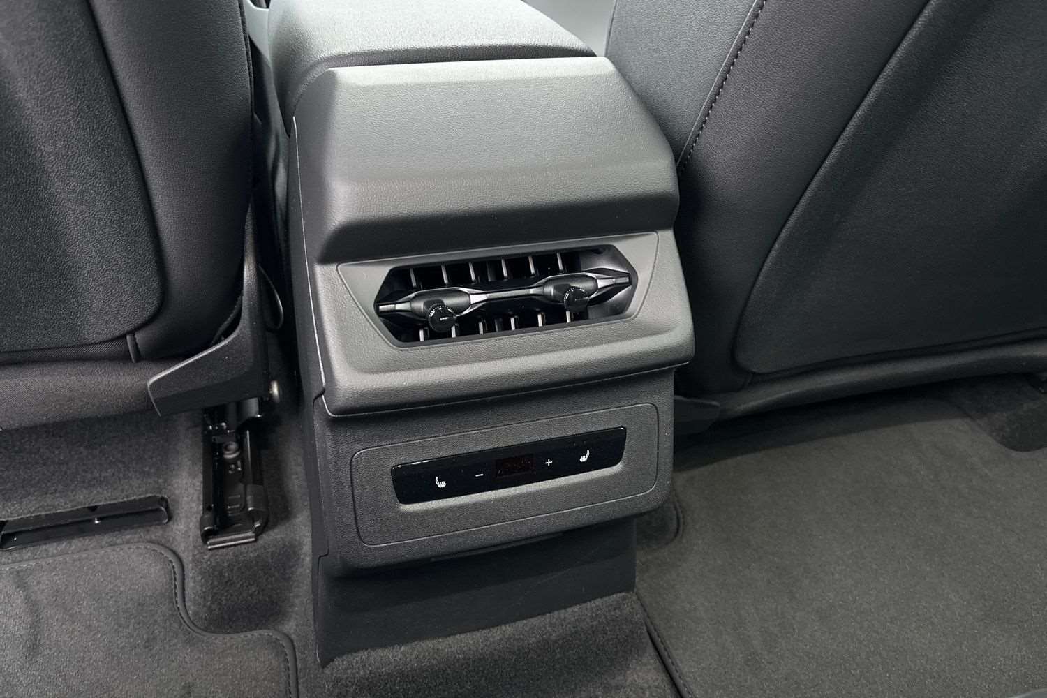 Used Audi Q6 e-tron 2025 for sale - 77772169: Photo 23