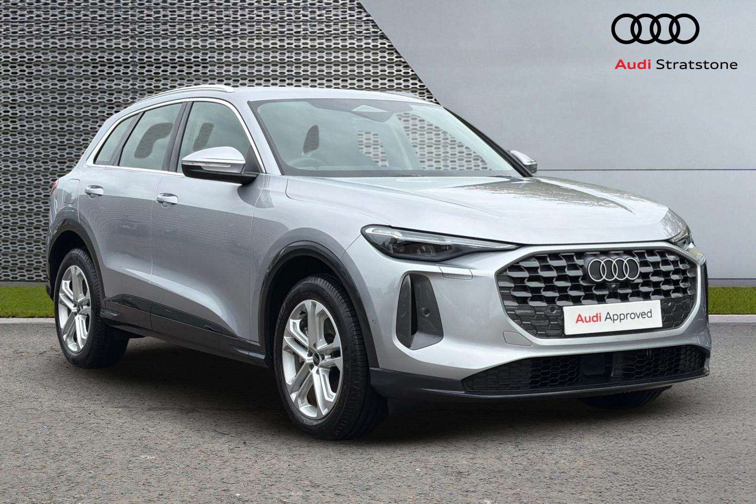 Used Audi Q5 2025 for sale - 76156059: Photo 1