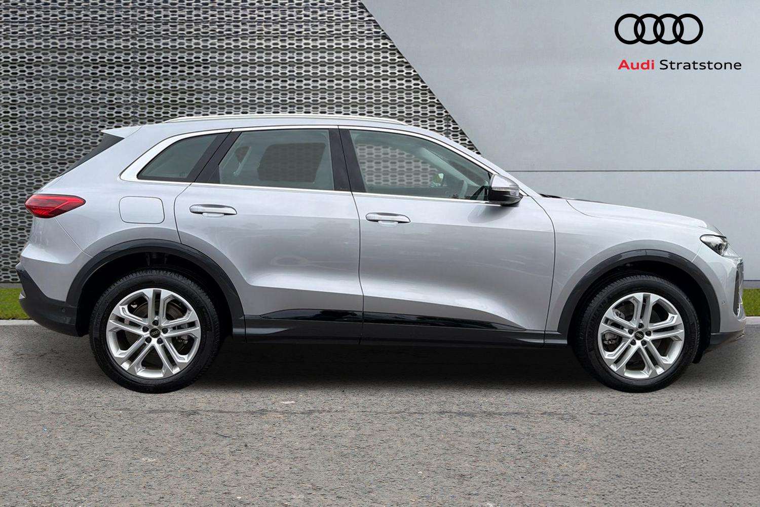 Used Audi Q5 2025 for sale - 76156059: Photo 4