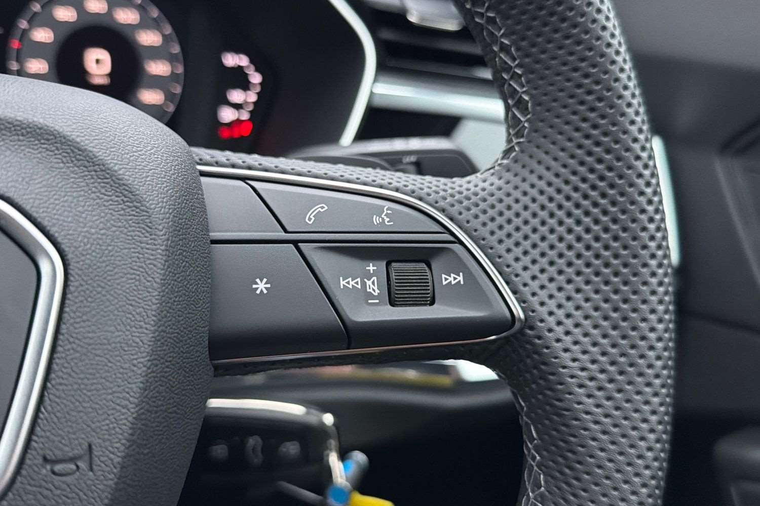 Used Audi Q3 2025 for sale - 76310734: Photo 17