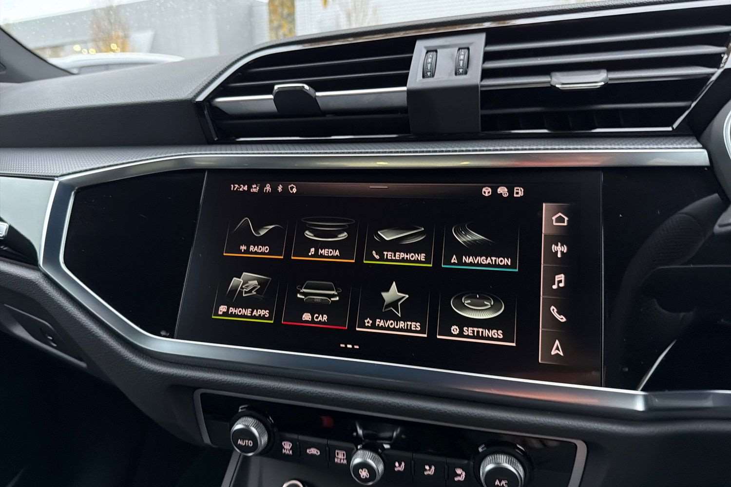 Used Audi Q3 2025 for sale - 76310734: Photo 27