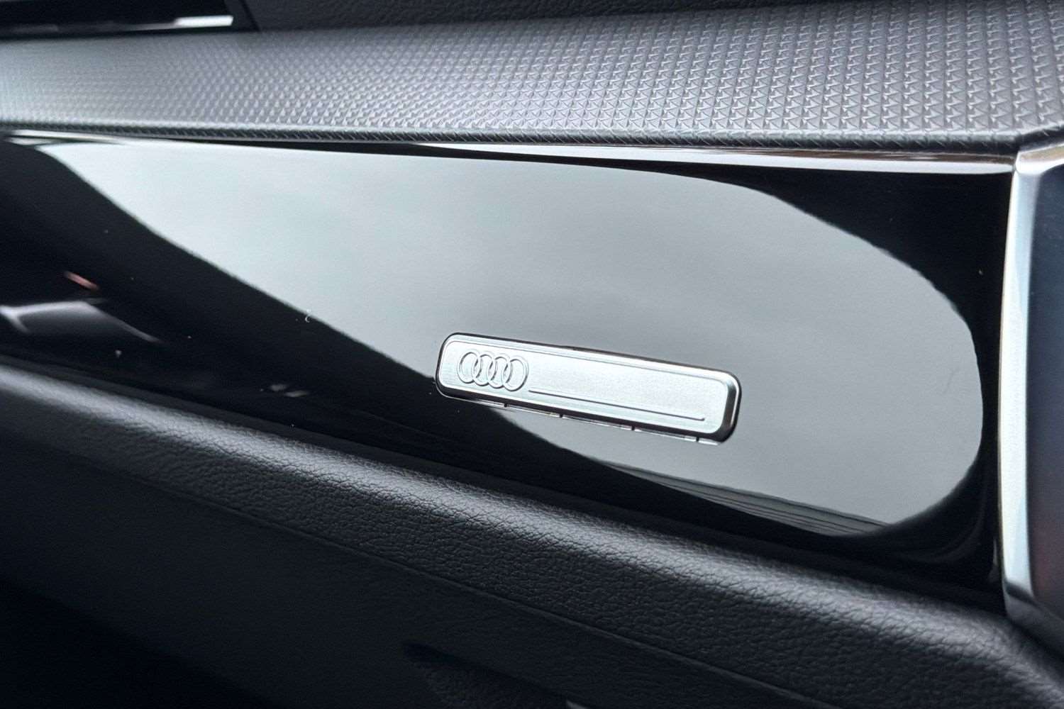 Used Audi Q3 2025 for sale - 76310734: Photo 35