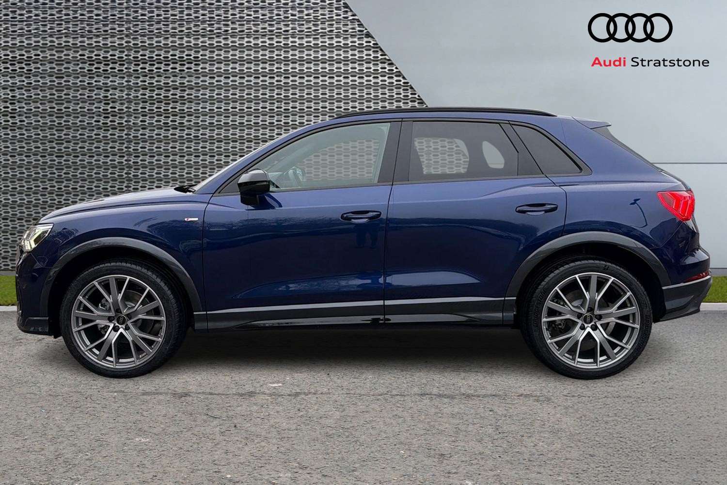 Used Audi Q3 2025 for sale - 76310734: Photo 8