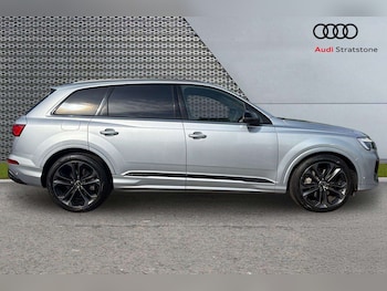 Used Audi Q7 2024 for sale - 78913731: Photo