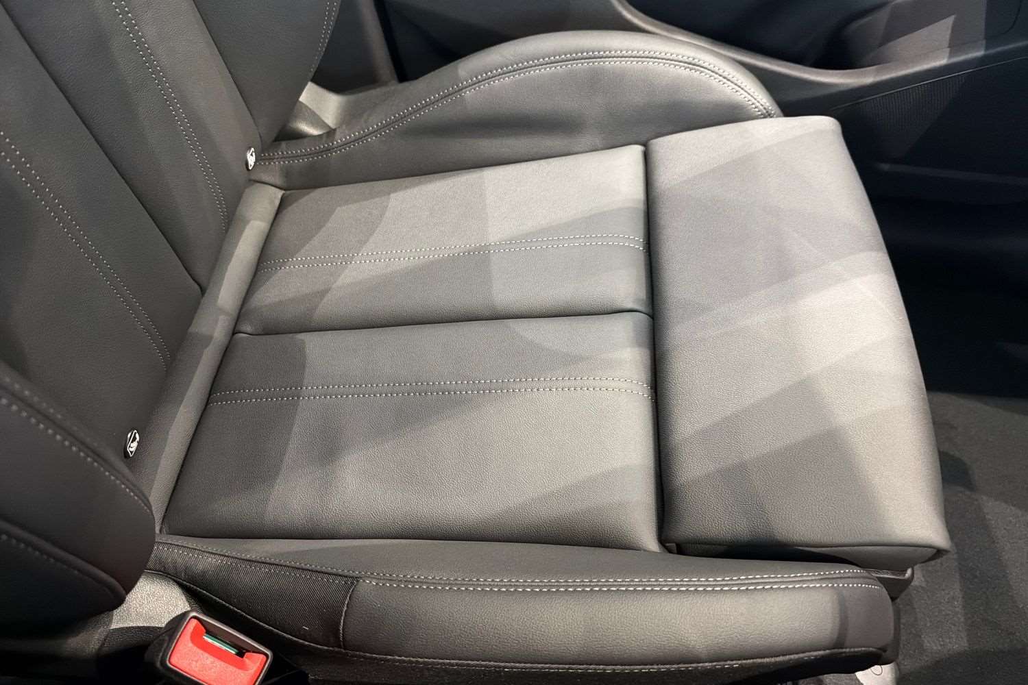 Used Audi Q6 e-tron 2025 for sale - 78060197: Photo 25