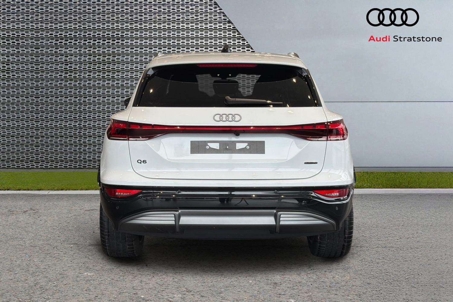 Used Audi Q6 e-tron 2025 for sale - 78060197: Photo 7