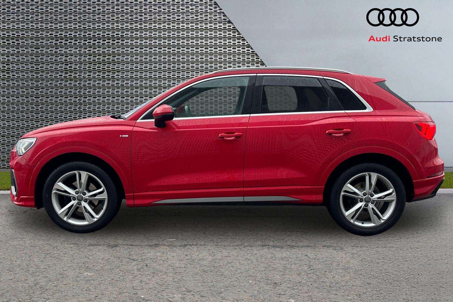Used Audi Q3 2019 for sale - 77458562: Photo 8