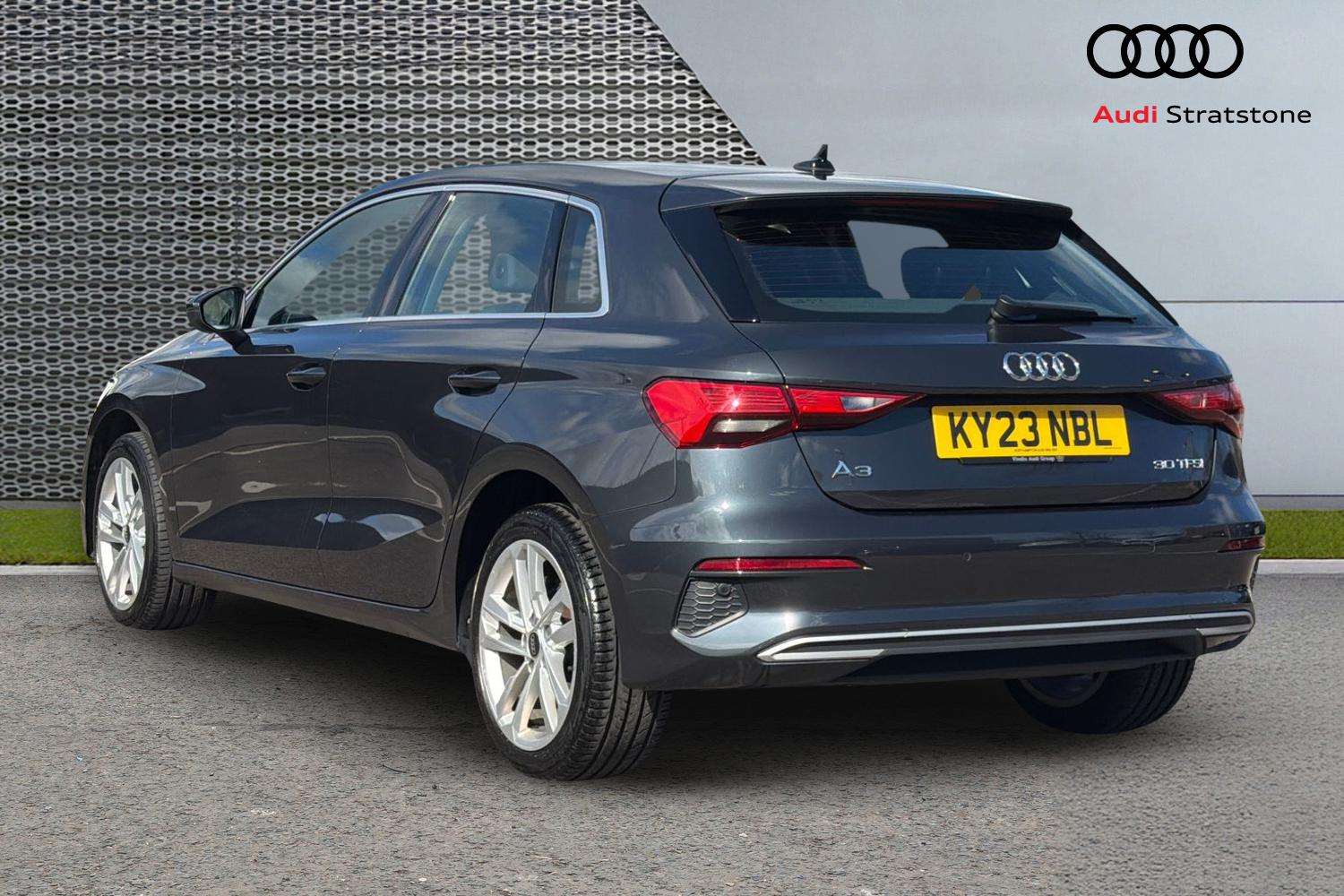 Used Audi A3 2023 for sale - 77842535: Photo 3