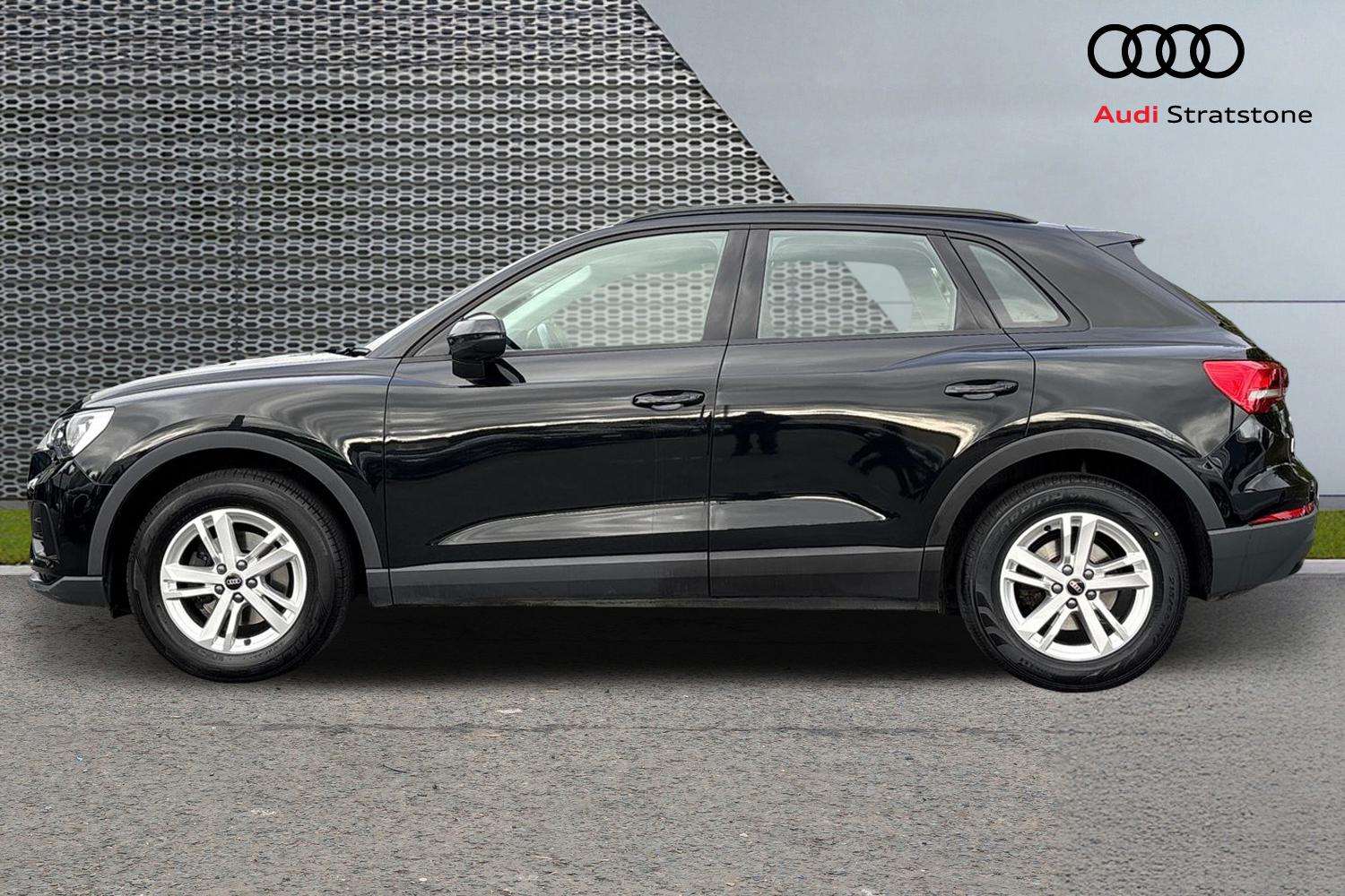 Used Audi Q3 2022 for sale - 77011185: Photo 8