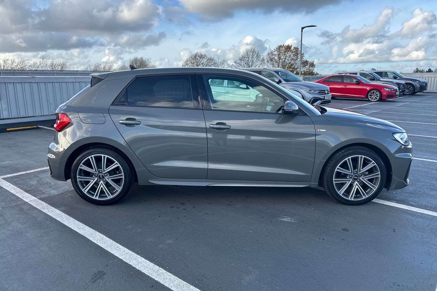 Used Audi A1 2023 for sale - 76575953: Photo 4