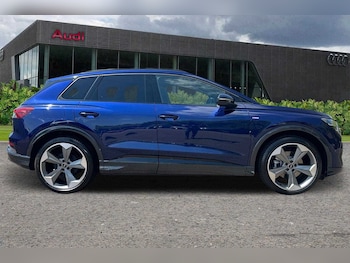Used Audi Q4 e-tron 2025 for sale - 76016192: Photo 4