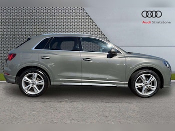 Used Audi Q3 2024 for sale - 79239146: Photo