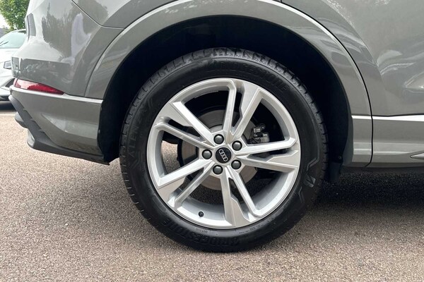 Used Audi Q3 2025 for sale - 75523003: Photo 5