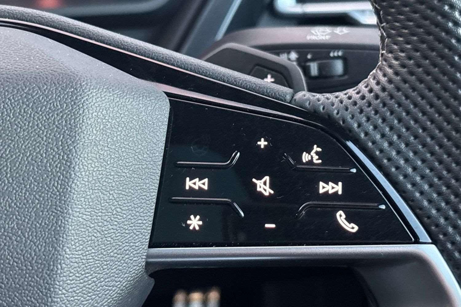 Used Audi Q4 e-tron 2025 for sale - 76540765: Photo 17