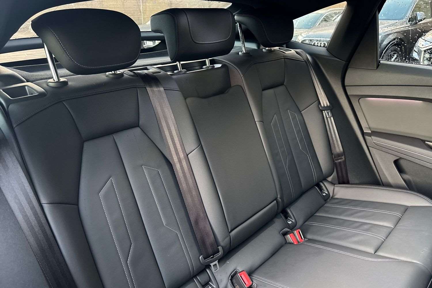 Used Audi Q4 e-tron 2025 for sale - 76540765: Photo 22