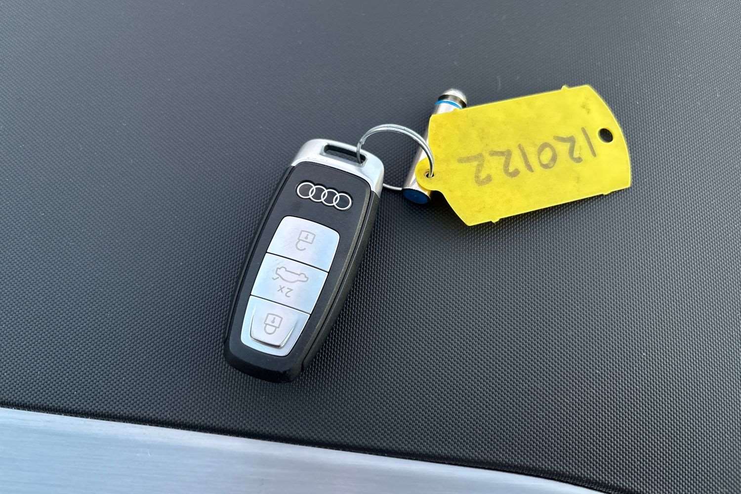 Used Audi Q4 e-tron 2025 for sale - 76540765: Photo 25