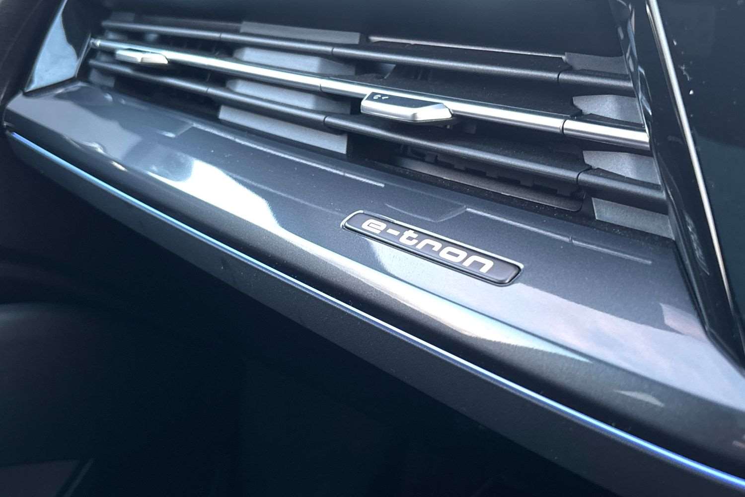 Used Audi Q4 e-tron 2025 for sale - 76540765: Photo 33