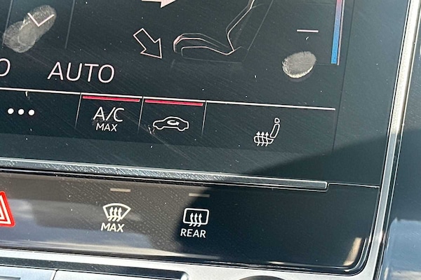 Used Audi Q8 for sale - 75710900: Photo 16