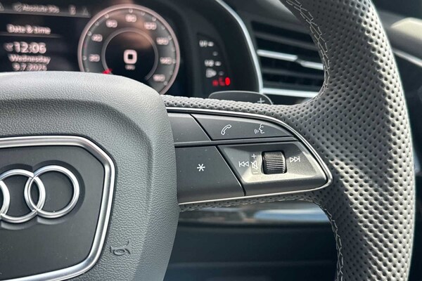 Used Audi Q8 for sale - 75710900: Photo 30