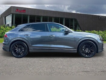 Used Audi Q8 2025 for sale - 75710900: Photo