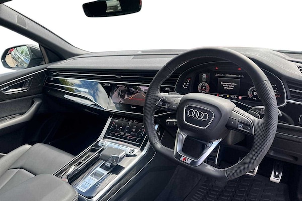 Used Audi Q8 for sale - 75710900: Photo 6