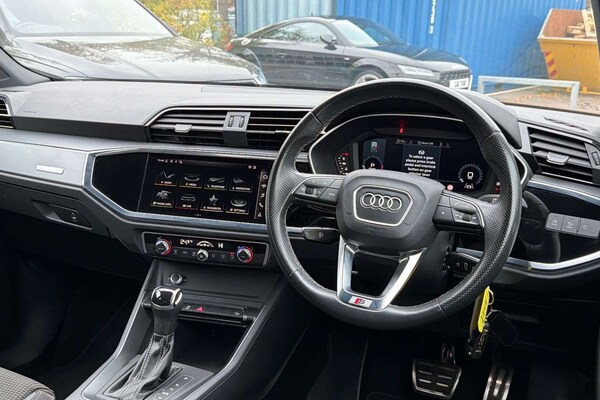 Used Audi Q3 2022 for sale - 76298418: Photo 20