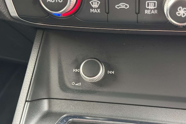 Used Audi Q3 2022 for sale - 76298418: Photo 29