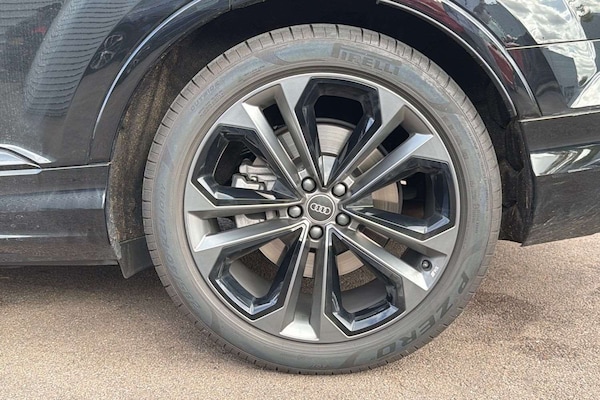 Used Audi Q7 2025 for sale - 76242604: Photo 11