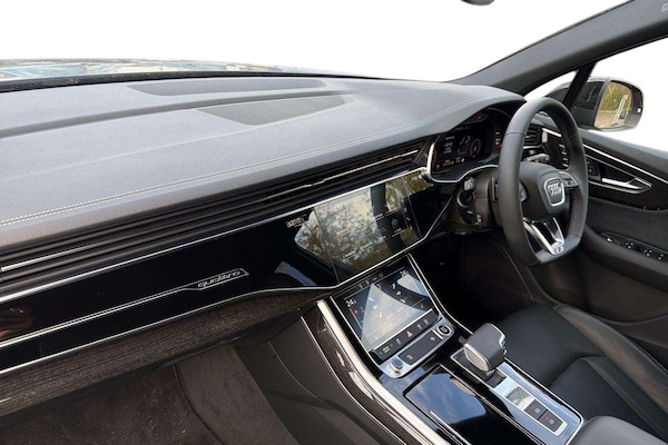 Used Audi Q7 2025 for sale - 76242604: Photo 2