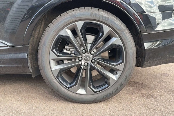 Used Audi Q7 2025 for sale - 76242604: Photo 5