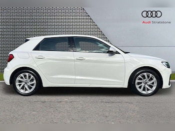 Used Audi A1 2023 for sale - 75993989: Photo 4