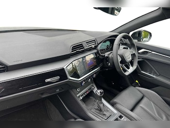 Used Audi Q3 2025 for sale - 75566441: Photo