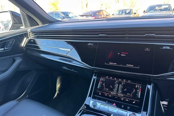 Used Audi Q8 2024 for sale - 74716485: Photo 26