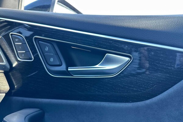 Used Audi Q8 2024 for sale - 74716485: Photo 28