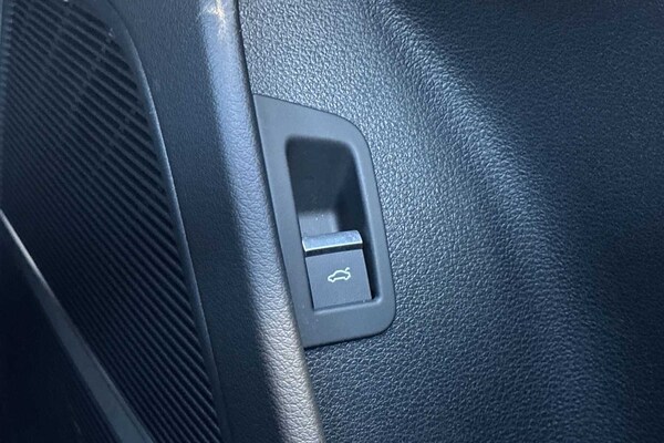 Used Audi Q8 2024 for sale - 74716485: Photo 32