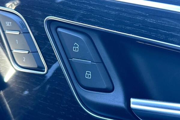 Used Audi Q8 2024 for sale - 74716485: Photo 33