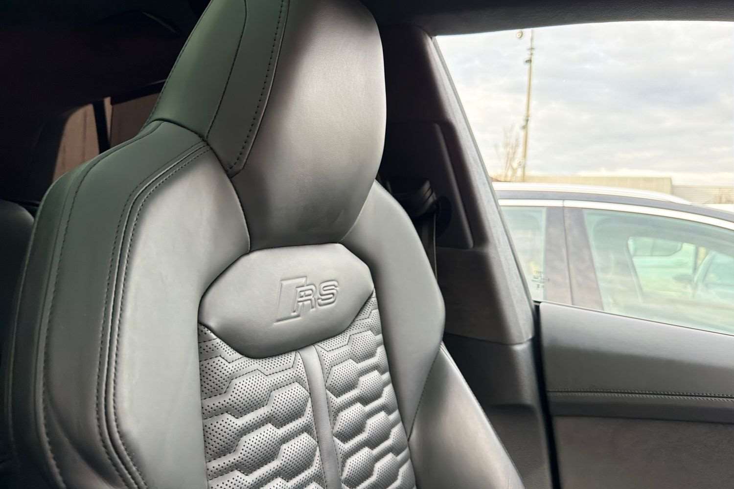 Used Audi RS Q8 2023 for sale - 76774145: Photo 35