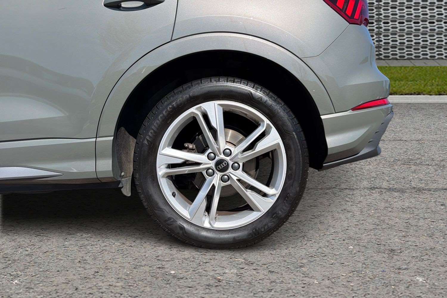 Used Audi Q3 2024 for sale - 78161520: Photo 5