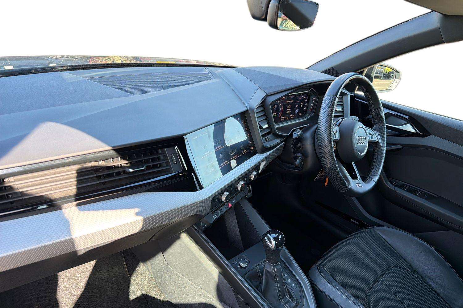 Used Audi A1 2023 for sale - 77727046: Photo 2